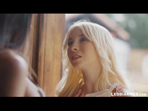 ❤️ Puella paucis post mensibus domum venit et desinit comedere pussy at porn la.hentaiser.ru